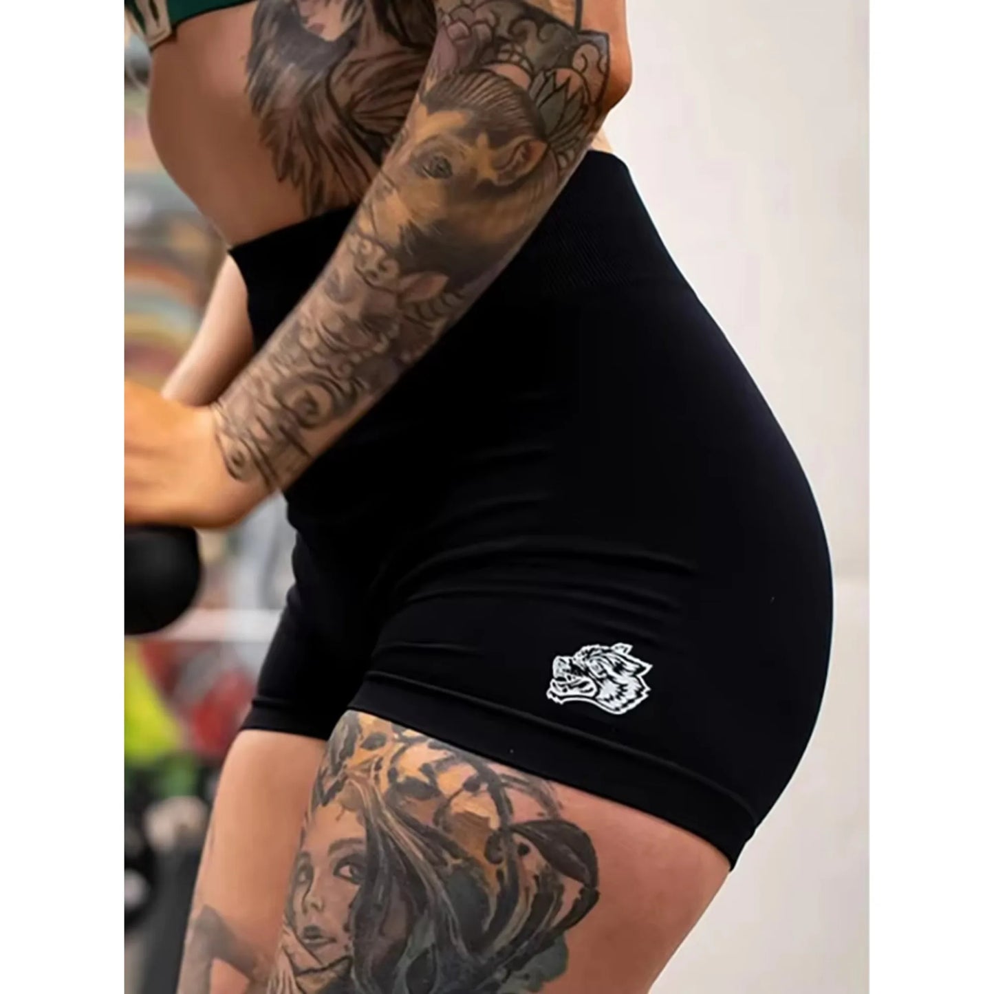 Wolves Woman Gym Tights